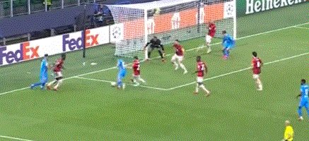 1632862923994030643.gif 933.gif